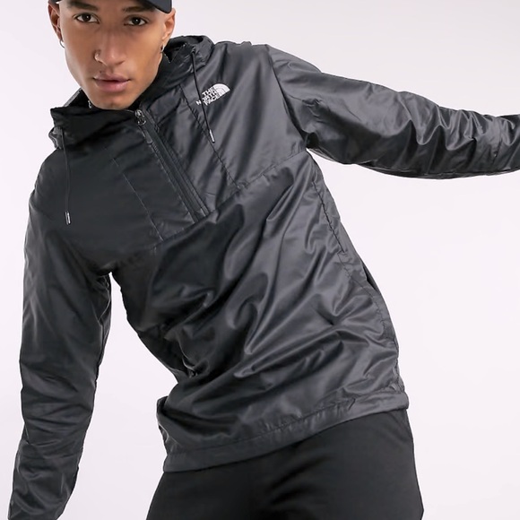 North Face Cyclone Anorak - Men’s Windbreaker in Black | Kangaroo Pocket Size M - Picture 1 of 9
